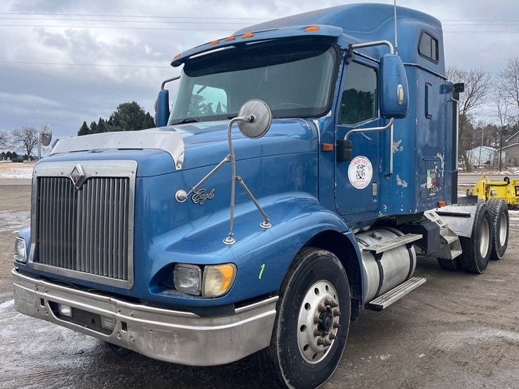 2006-international-9200-image-1