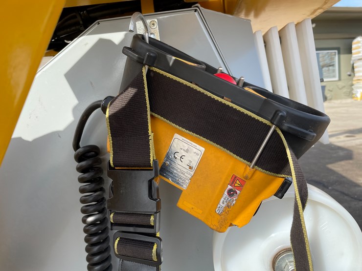 #8550-•-2023-omme-2750-rxbdj-hybrid-tracked-aerial-lift-image-108