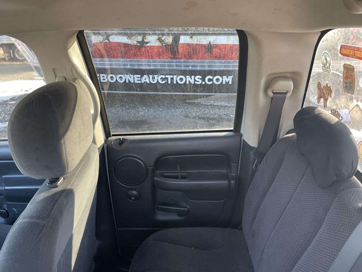 2005-dodge-ram-1500-image-19