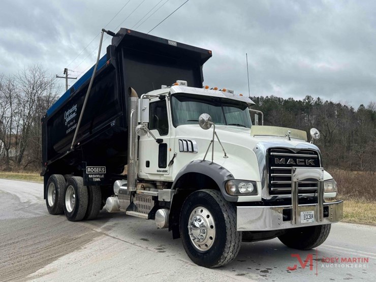 2014-mack-granite-gu713-image-20
