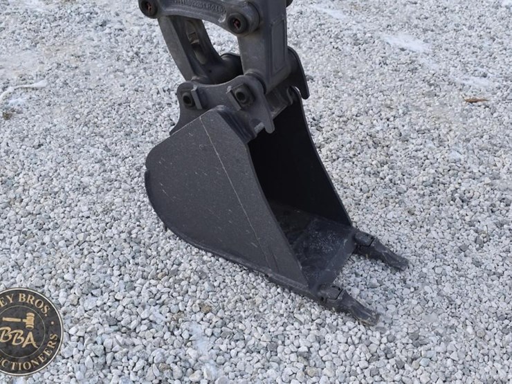 2023-volvo-ecr25-electric-image-19