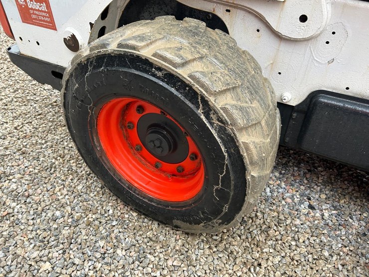 bobcat-s750-image-13