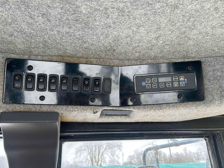 2016-ag-chem-tg7300b-image-63