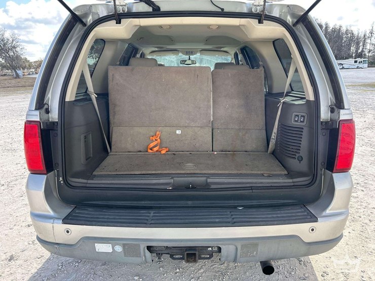 2004-lincoln-navigator-image-21