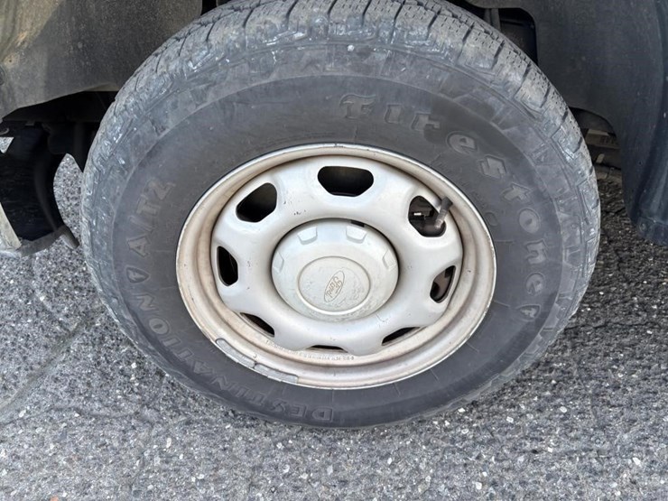 2014-ford-f150-image-30