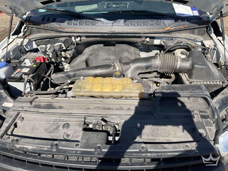 2020-ford-f150-image-7