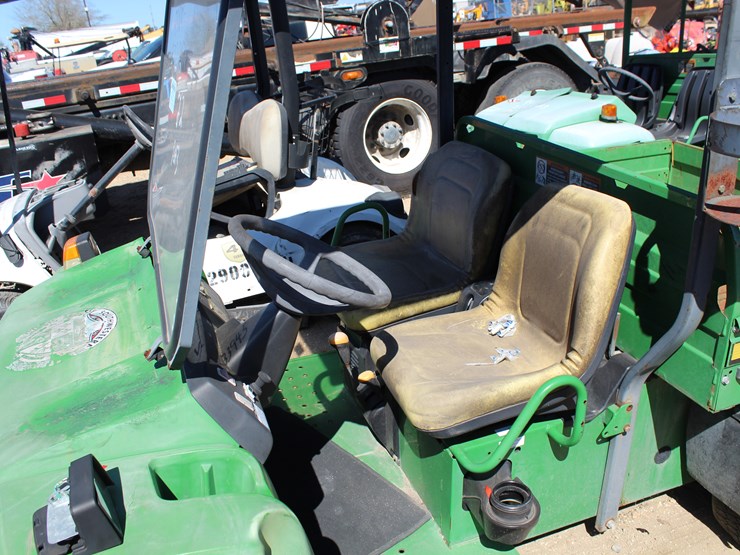 john-deere-gator-image-6