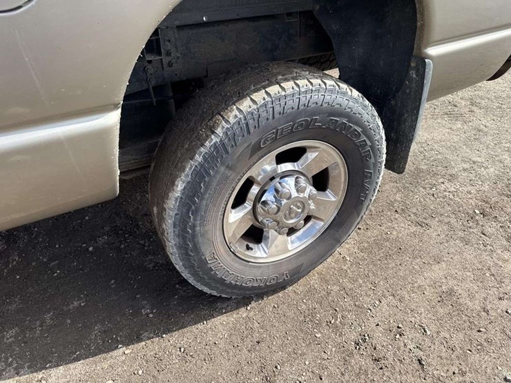 2005-dodge-ram-2500-image-9