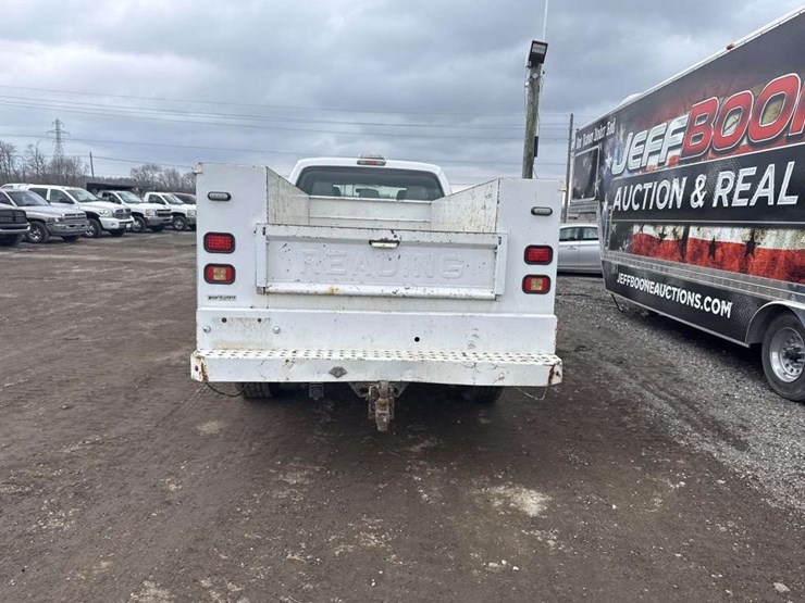 2011-ford-f350-image-4