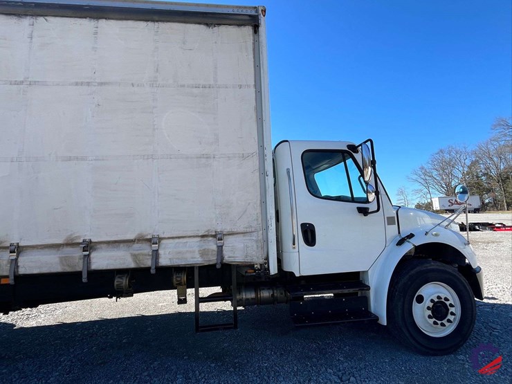 2019-freightliner-m2-s/a-box-truck-image-33