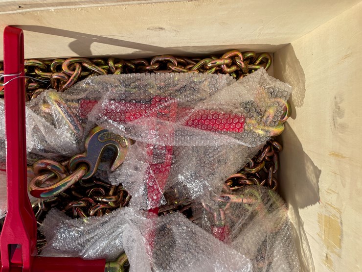 #8118-•-chains-and-ratchet-binders-9200-lbs-set-image-12