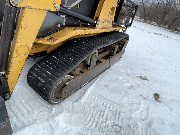 #7564-•-asv-track-loader-with-posi-track-image-12