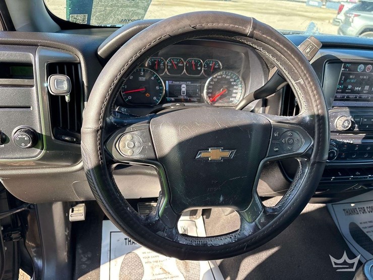 2019-chevrolet-silverado-1500-image-16