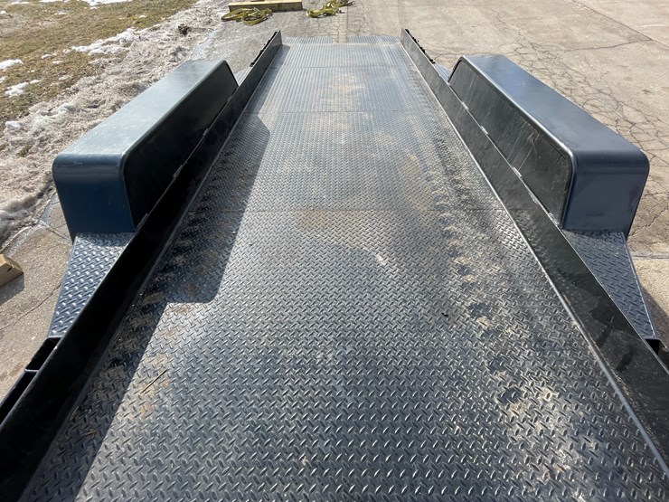 #8551-•-appalachian-trail-tilt-bed-trailer-image-59