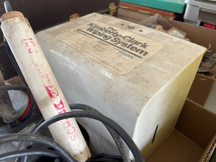 #7641-•-kimberly-clark-wiping-system-image-7