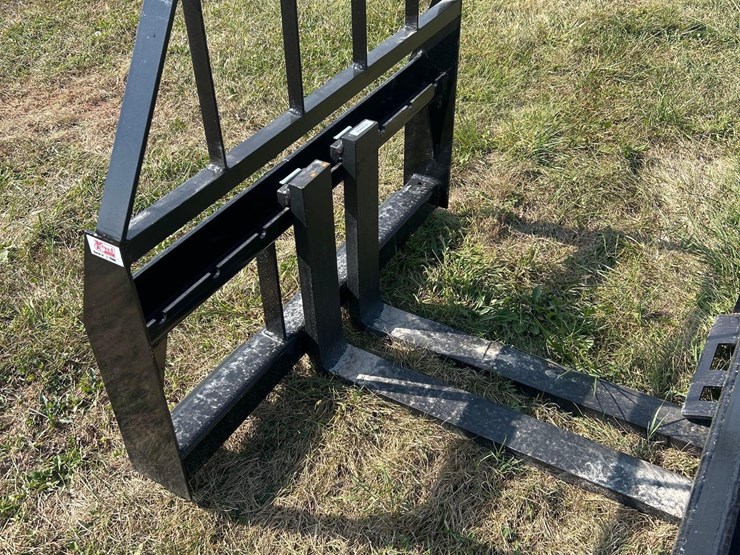 unused-48"-kivel-3,500lb-quick-attach-pallet-forks-image-1