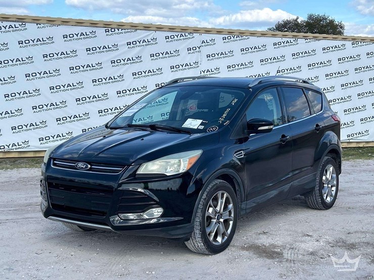 2015-ford-escape-titanium-image-1