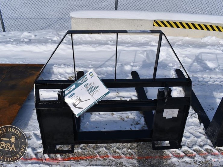 agt-industrial-pallet-fork-attachment-41851-image-2