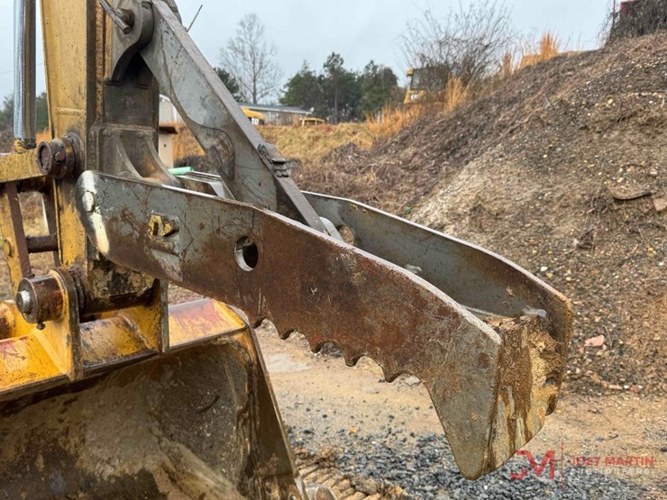 2006-caterpillar-312cl-image-12