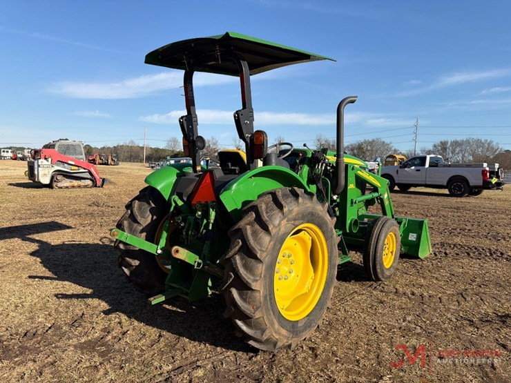 john-deere-5055e-image-2