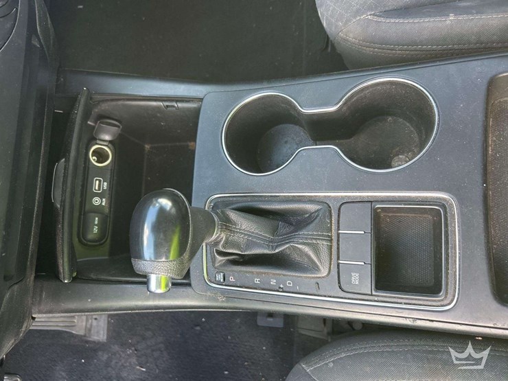 2016-kia-sorento-image-19