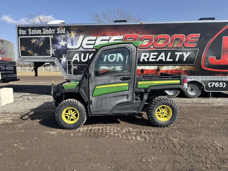 john-deere-gator-image-2