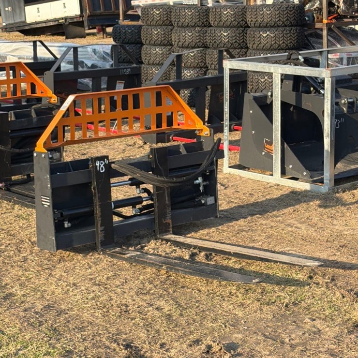 48" HYDRAULIC FORKS SKID STEER ATTACHMENT