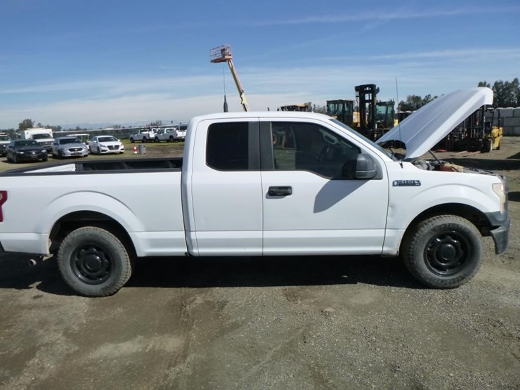 2015-ford-f150-image-14