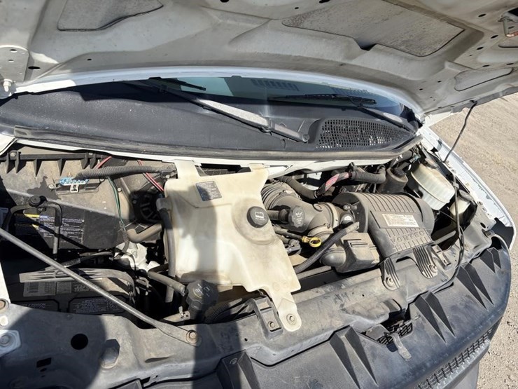 2007-utility-van-image-7