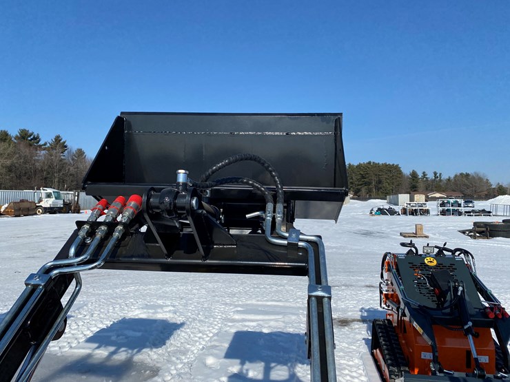 #5326-•-mms-mini-skid-steer-loader-image-15