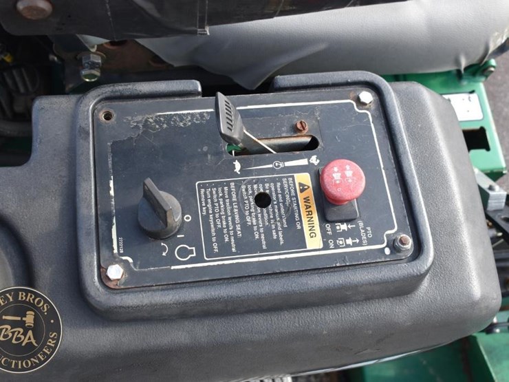 bob-cat-zt225-image-28