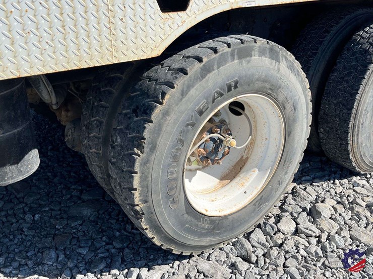 2000-international-2000-image-8