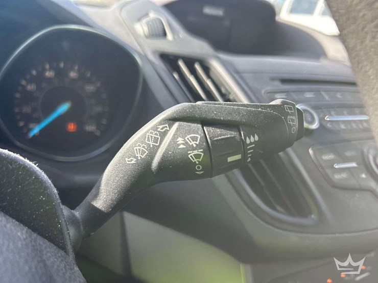 2017-ford-escape-image-17