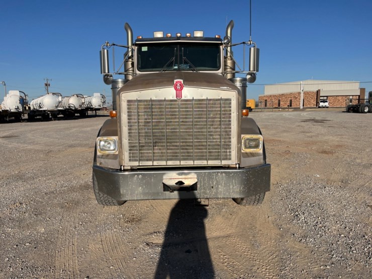 2007-kenworth-t800-image-2