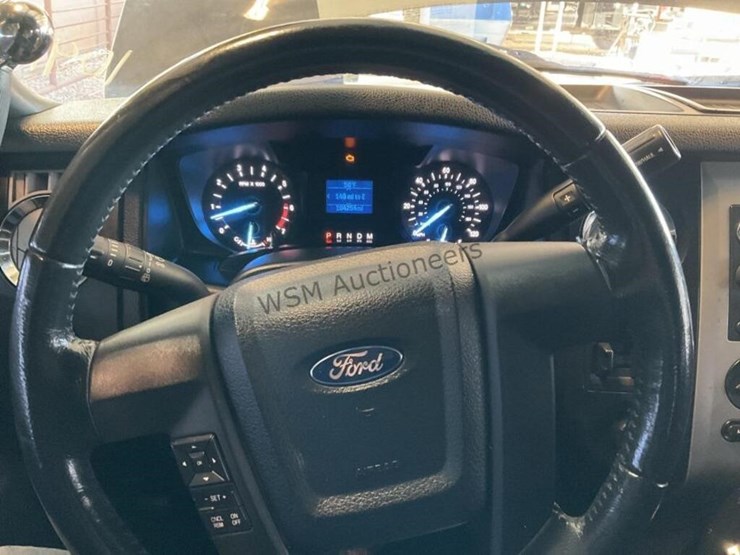 2016-ford-expedition-image-16