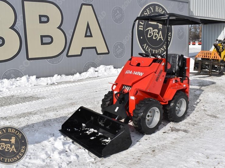 agt-industrial-mini-skid-steer-41822-image-1