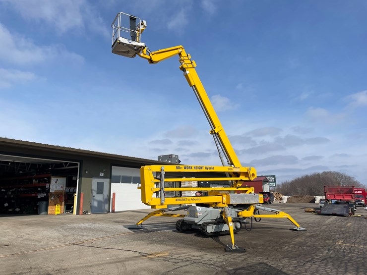 #8550-•-2023-omme-2750-rxbdj-hybrid-tracked-aerial-lift-image-2