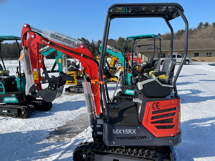 #5373-•-mx15rx-mini-excavator-image-7