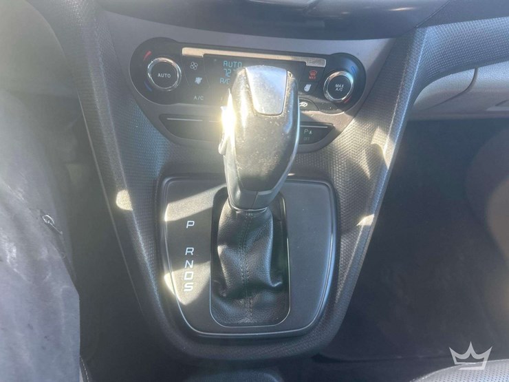 2014-ford-transit-connect-image-23