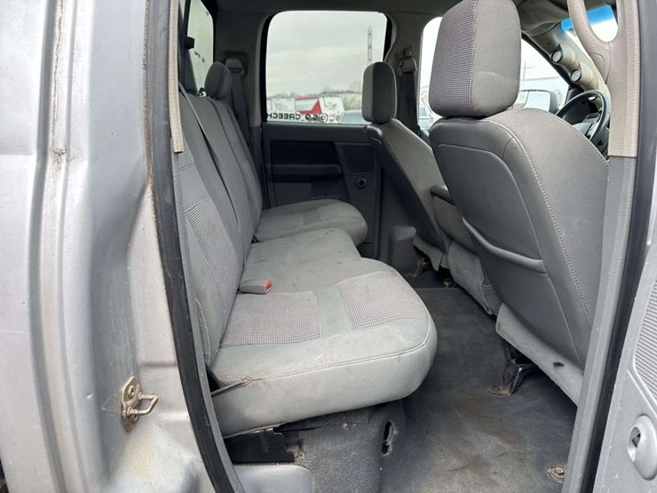 2007-dodge-ram-3500-image-17