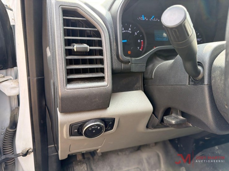 2017-ford-f250-xl-image-18