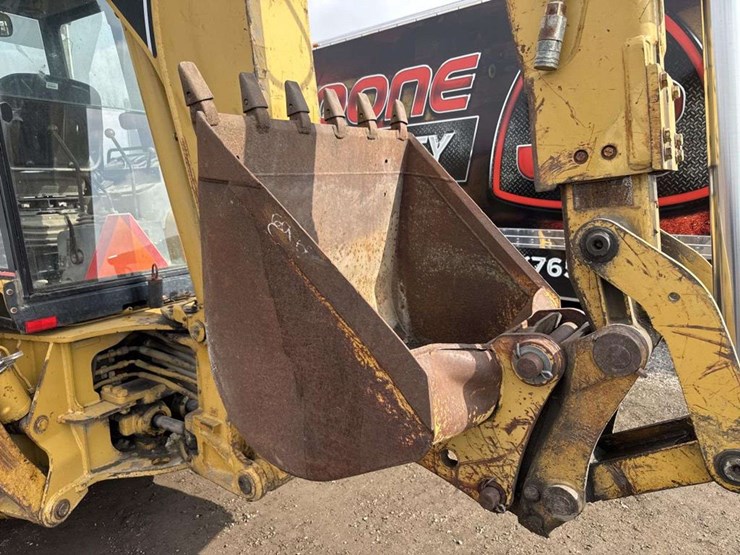 caterpillar-426c-image-19