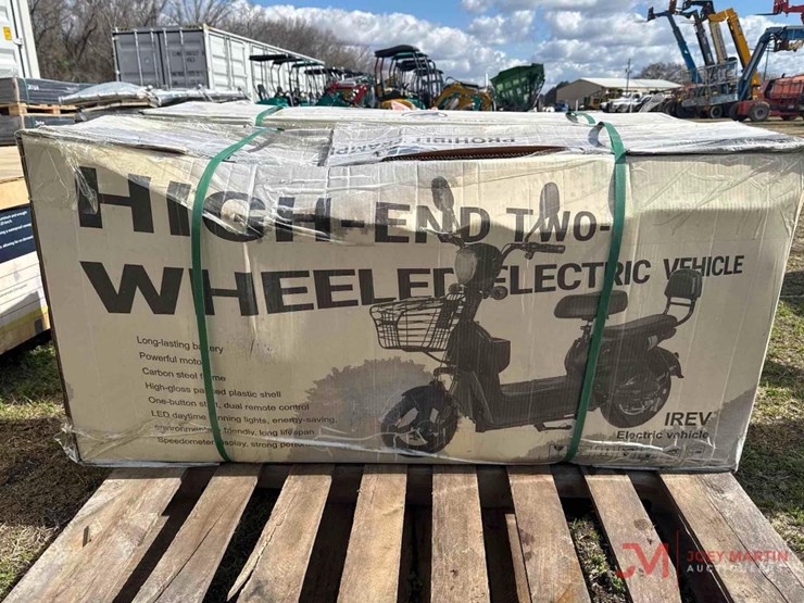 two-wheel-electric-vehicle-image-1