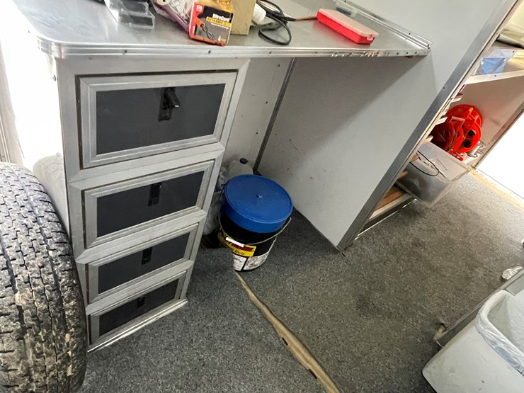 1999-united-expressline-image-32