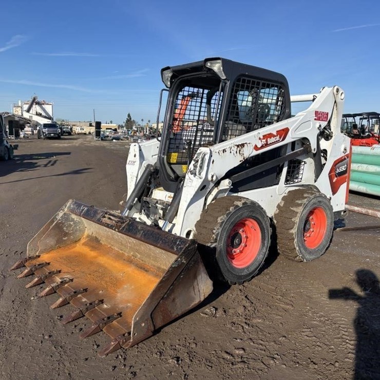 2021 BOBCAT S590
