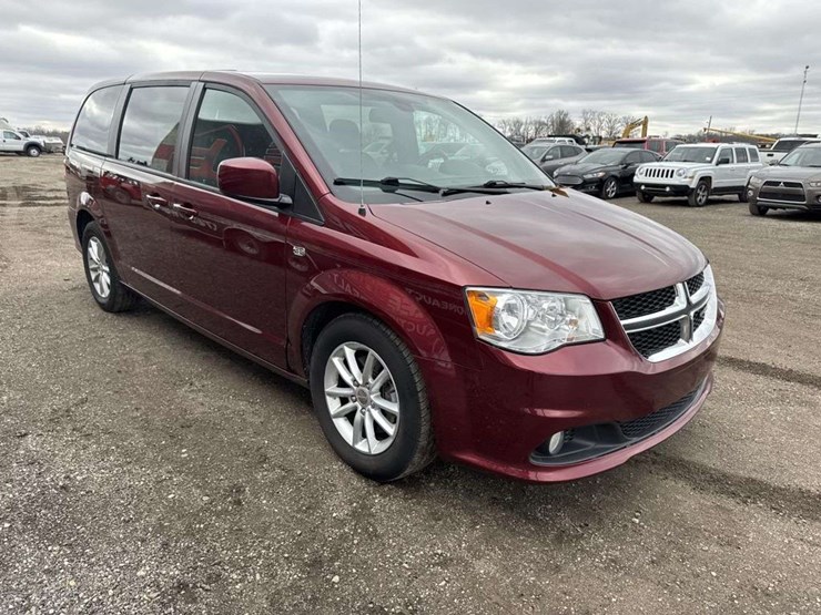 2019-dodge-grand-caravan-image-5