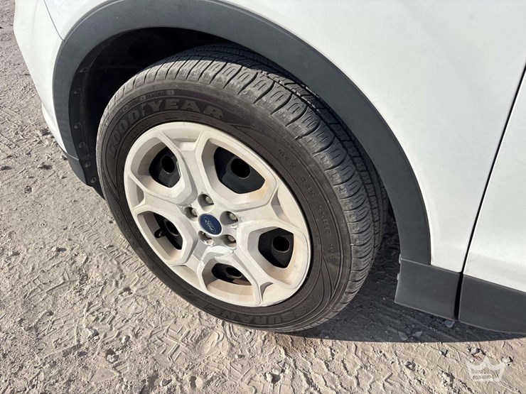 2017-ford-escape-image-27