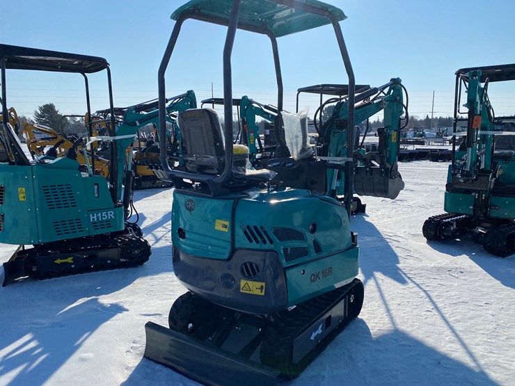 #5354-•-2026-unused-cfg-mini-excavator-image-5