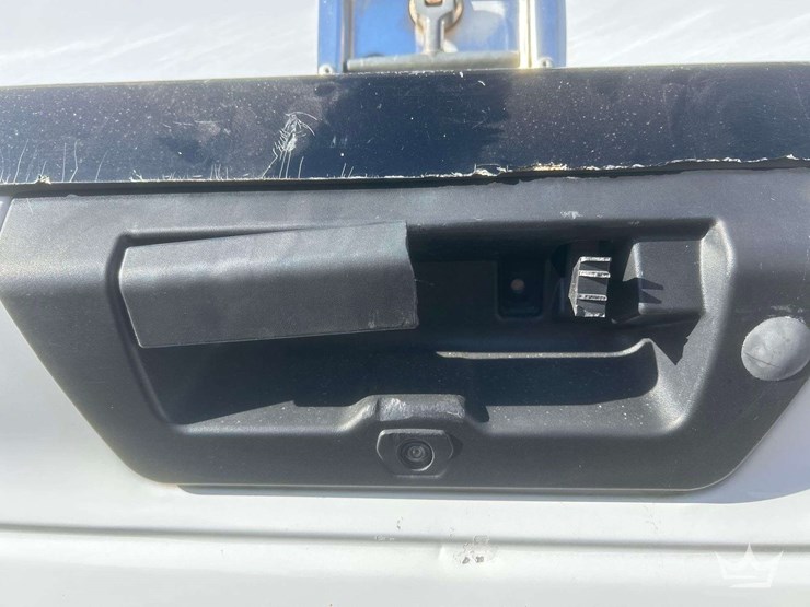 2017-ford-f150-image-12