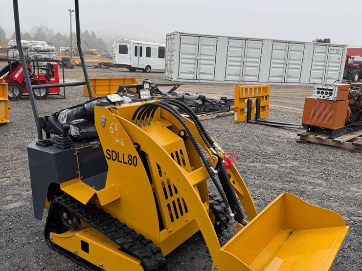 new-sdll80-mini-track-loader-image-4